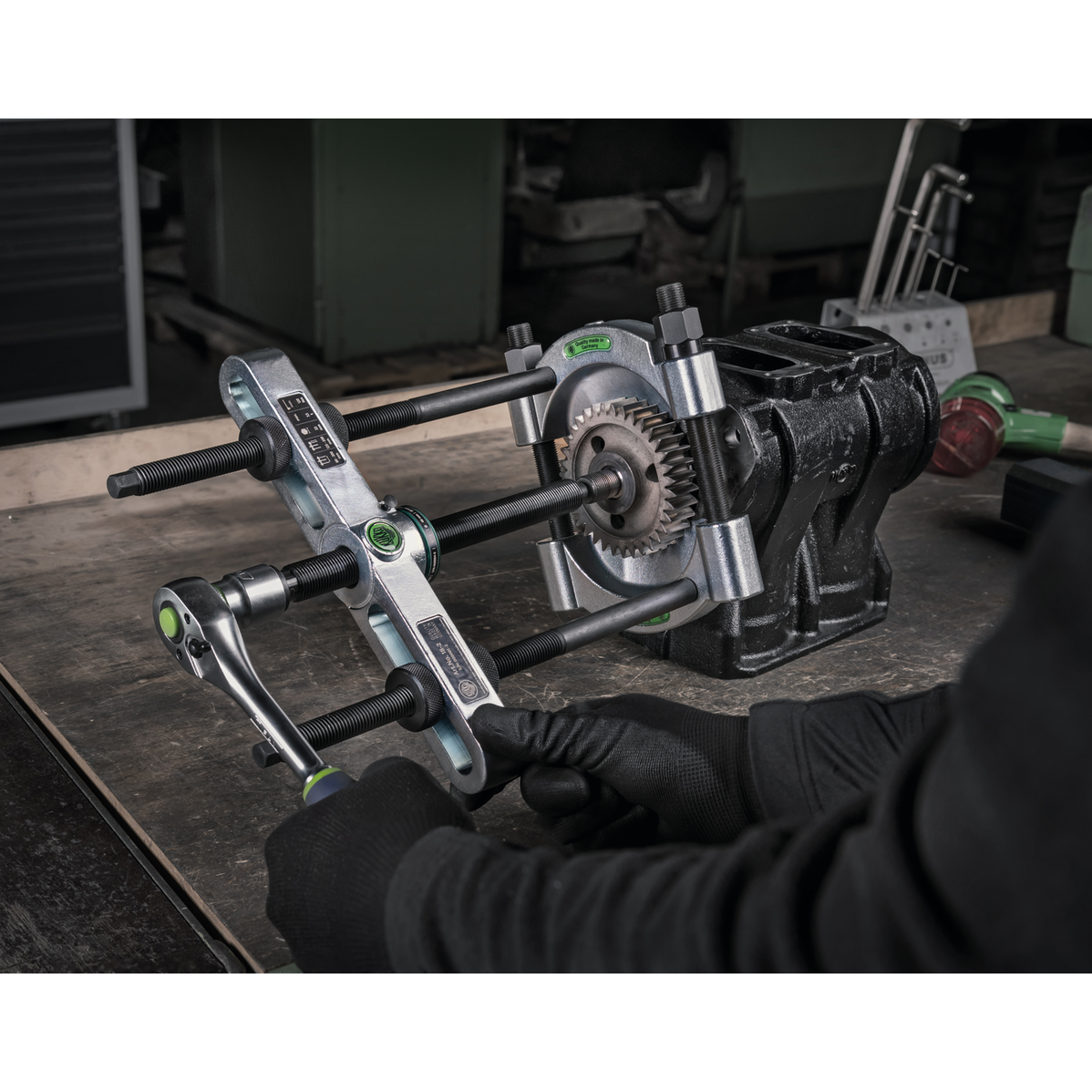 Kukko 18-0 | Puller, up to spread, 150 mm reach M10