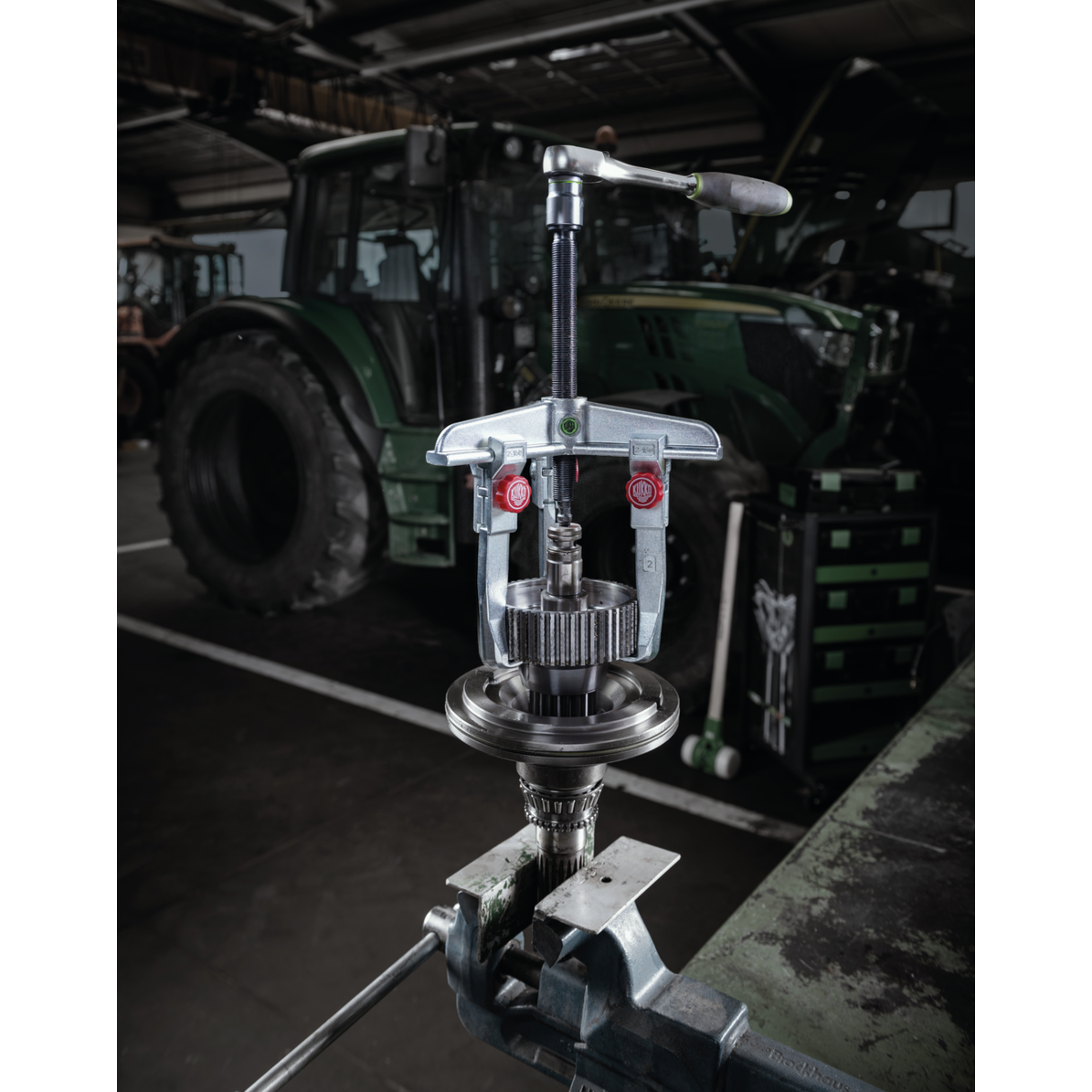 Kukko 30-20+ | 3-Jaw Universal Puller With Quick Adjustment Jaws, up to 200 mm Spread, 150 mm Reach