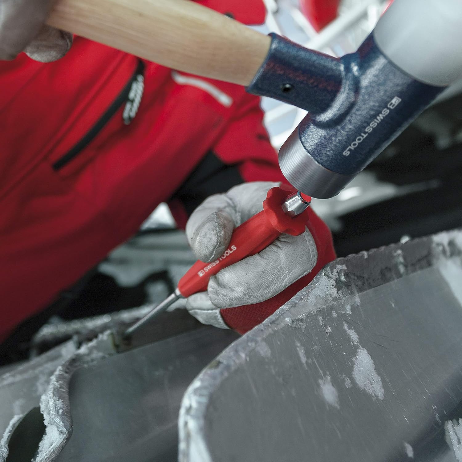 PB 300.4 - Dead-Blow Mallet with Plastic Head