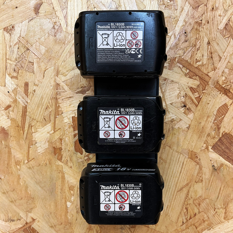 StealthMounts Makita 18v LXT Battery Holder Board