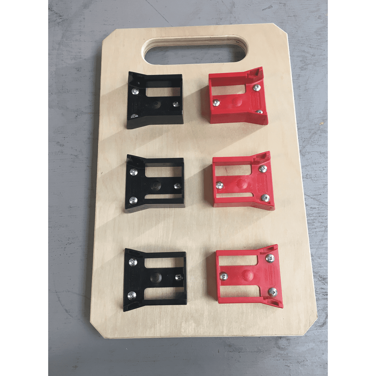 StealthMounts Packout Battery Board