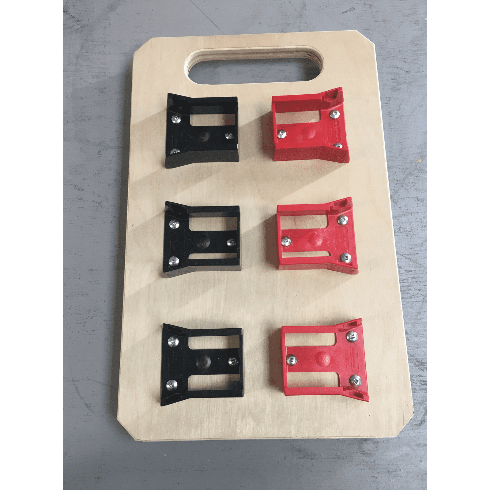 StealthMounts Packout Battery Board